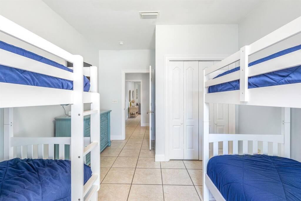 فيلا Frangista Hideaway دستين المظهر الخارجي الصورة