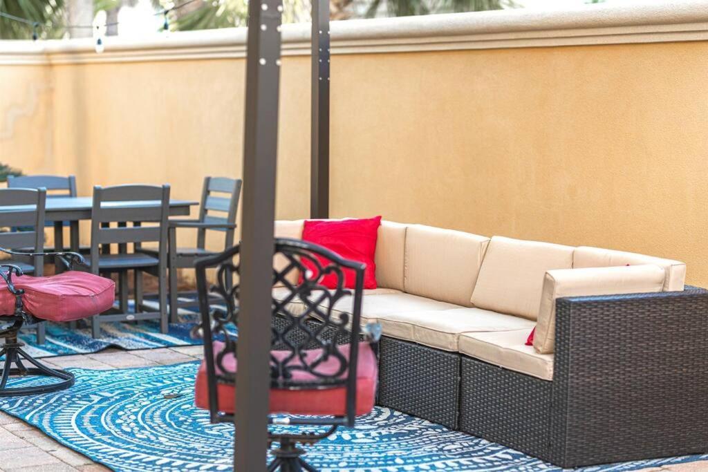 فيلا Frangista Hideaway دستين المظهر الخارجي الصورة